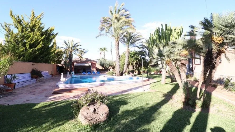 Apartamento de 5 dormitorios en El Chaparral, Spain No. 562 № 27