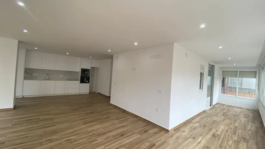 Apartamento de 3 dormitorios en Torrevieja, Spain No. 135 № 20