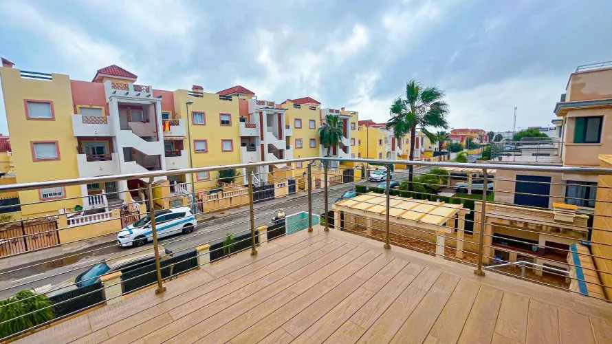 Villa de 5 dormitorios en La Zenia, Spain No. 1270 № 10