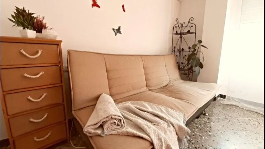 Apartamento de 2 dormitorios en Valencia, Spain No. 1171 № 4