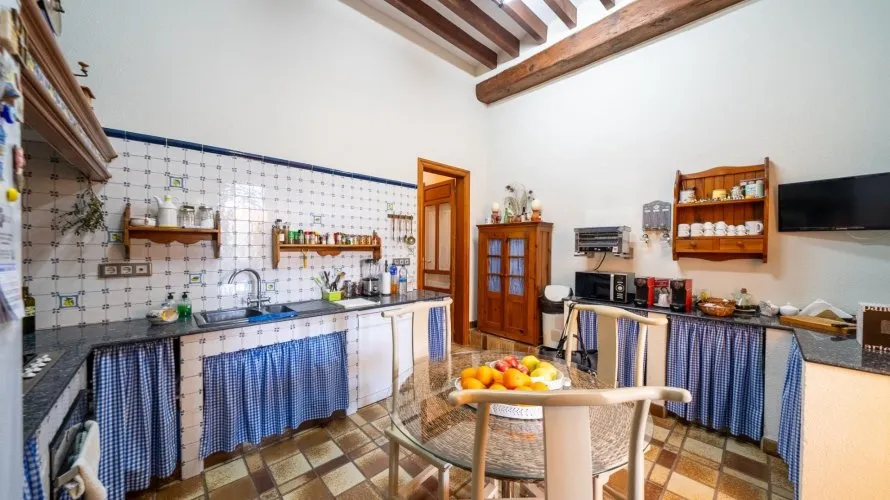 Сasa de 7 dormitorios en Mutxamel, Spain No. 658 № 12