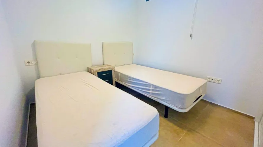 Villa de 5 dormitorios en La Zenia, Spain No. 1270 № 23