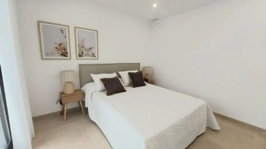 Villa de 3 dormitorios en San Pedro del Pinatar, Spain No. 490 № 6