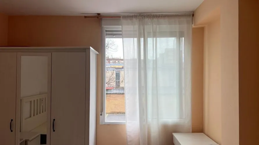 Apartamento de 1 dormitorio en Valencia, Spain No. 875 № 3