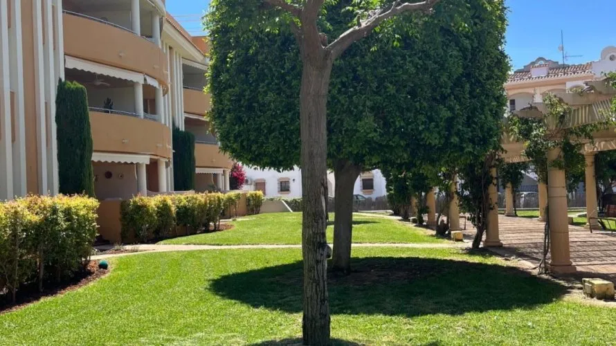 Apartamento de 2 dormitorios en Dénia, Spain No. 1319 № 28