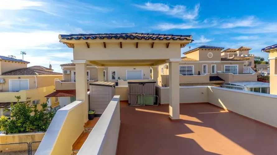 Сasa de 105m² en Campoamor, Spain No. 957 № 9
