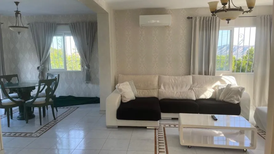 Apartamento de 4 dormitorios en La Nucia, Spain No. 1412 № 3