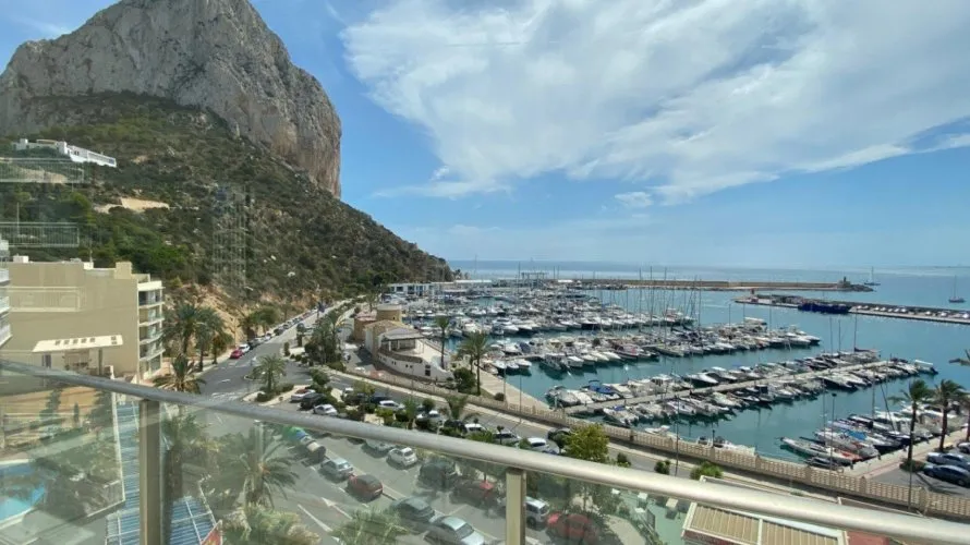 Apartamento de 168m² en Calpe, Spain No. 915 № 2