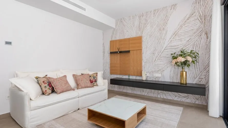 Villa de 3 dormitorios en Campoamor, Spain No. 612 № 12