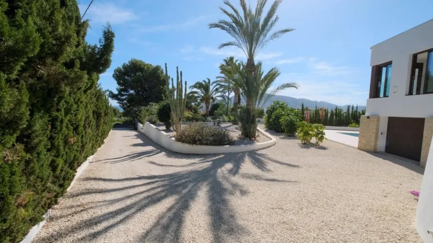 Villa de 4 dormitorios en Altea, Spain No. 491 № 19