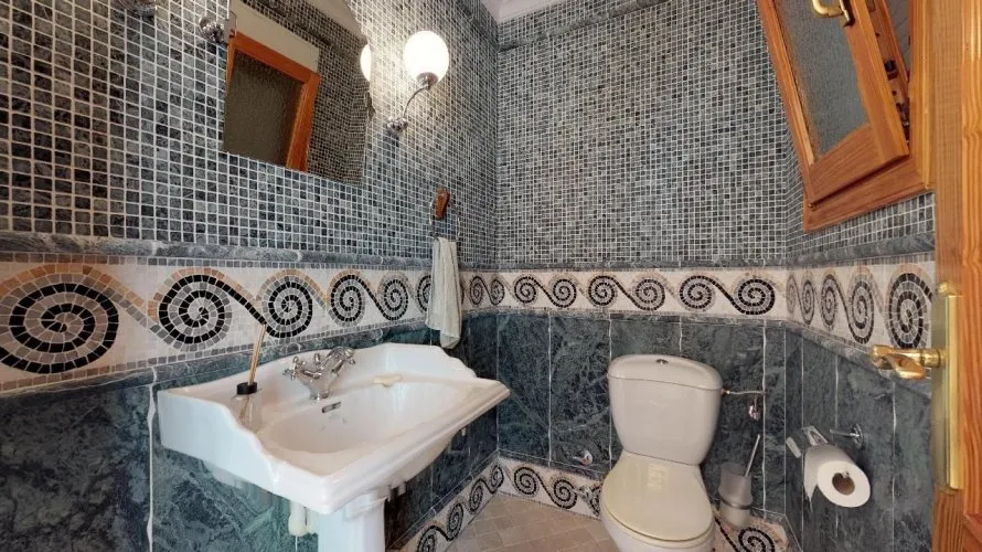 Villa de 7 dormitorios en Maryvilla, Spain No. 397 № 27