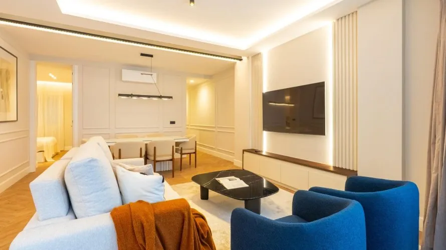 Apartamento de 3 dormitorios en Madrid, Spain No. 234 № 4