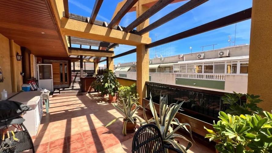 Apartamento de 149m² en Torrevieja, Spain No. 1363 № 1