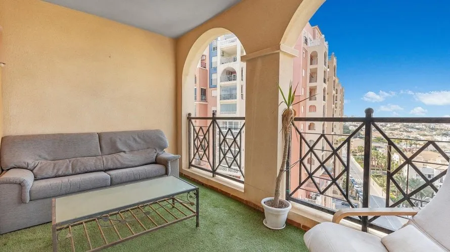 Apartamento de 1 dormitorio en Torrevieja, Spain No. 82 № 1