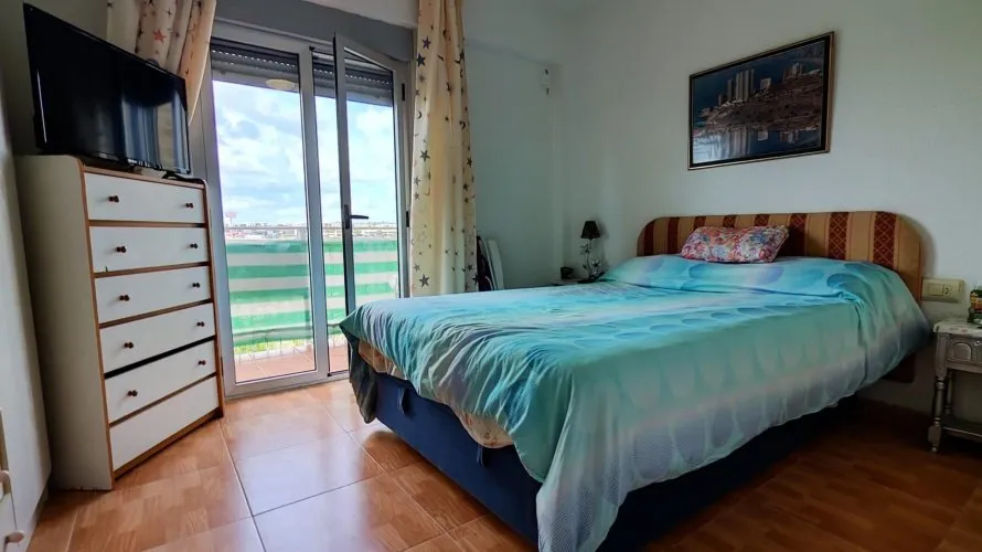 Apartamento de 2 dormitorios en Torrevieja, Spain No. 1030 № 12