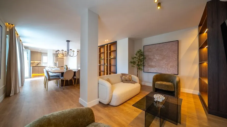 Apartamento de 3 dormitorios en Madrid, Spain No. 1134 № 5