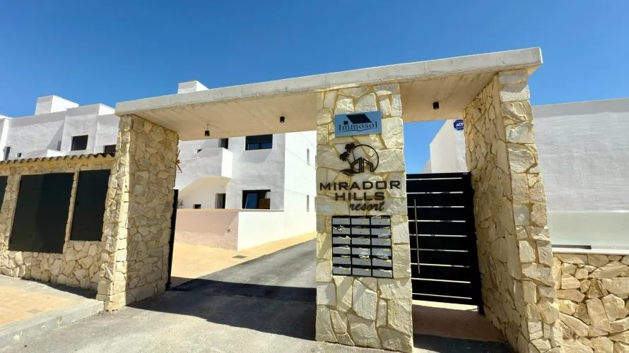 Ático de 2 dormitorios en Finestrat, Spain No. 151 № 20