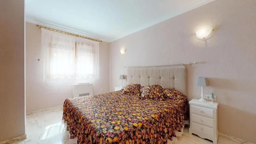 Villa de 7 dormitorios en Maryvilla, Spain No. 397 № 28