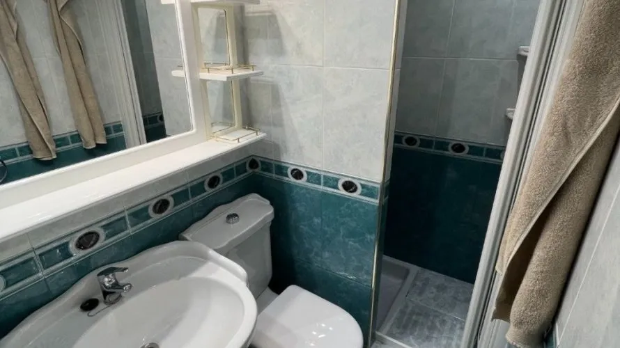Apartamento de 2 dormitorios en Benidorm, Spain No. 392 № 15