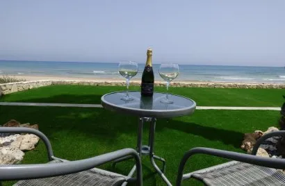 Сasa de 3 dormitorios en Cabo De Las Huertas, Spain No. 1237
