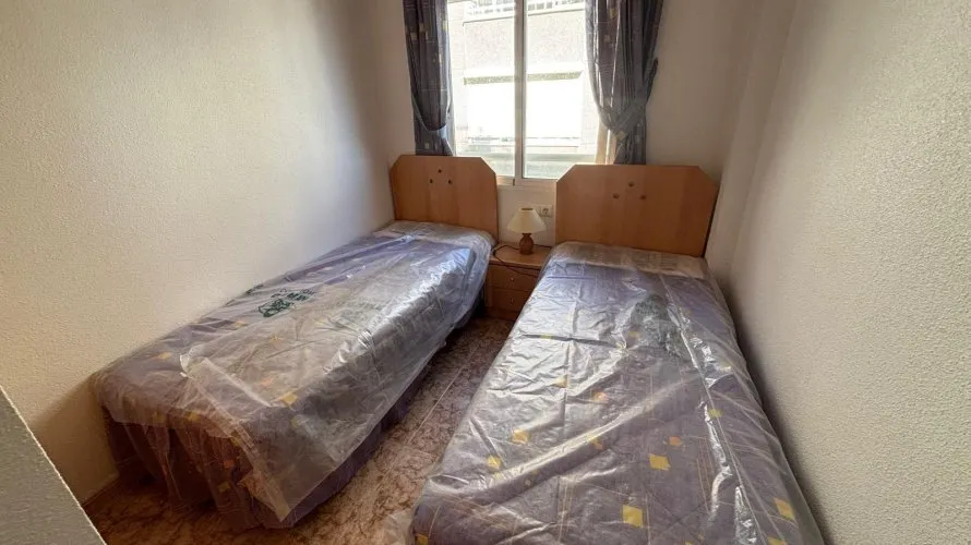 Apartamento de 1 dormitorio en Torrevieja, Spain No. 233 № 25