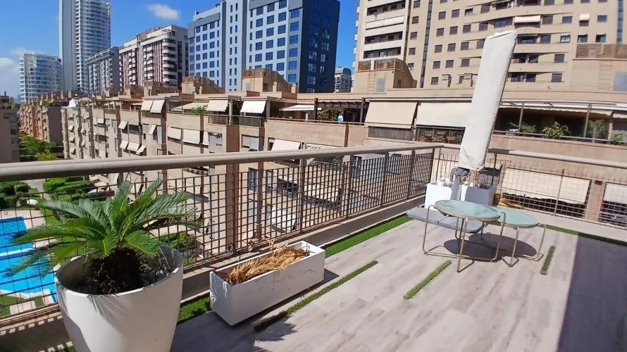Ático de 3 dormitorios en Valencia, Spain No. 798 № 24
