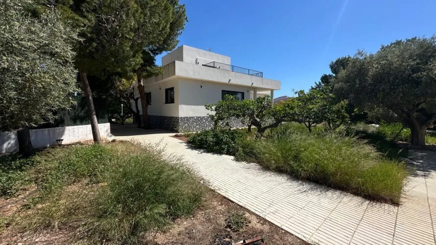 Villa de 5 dormitorios en San Vicente del Raspeig, Spain No. 1106 № 21