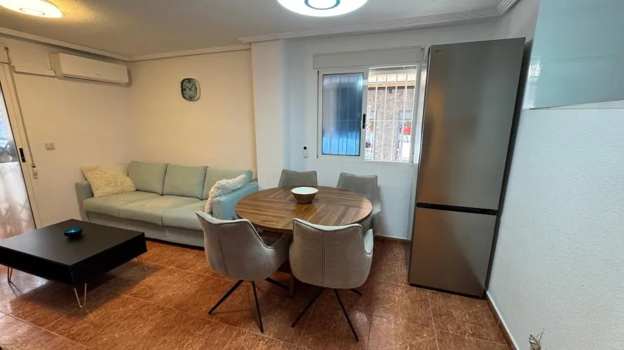 Apartamento de 3 dormitorios en Torrevieja, Spain No. 1380 № 3