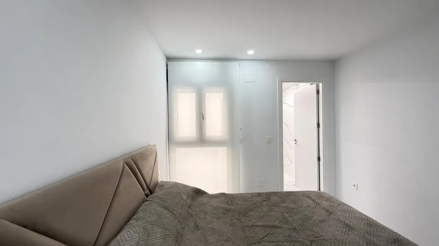 Apartamento de 2 dormitorios en Torrevieja, Spain No. 1000 № 6