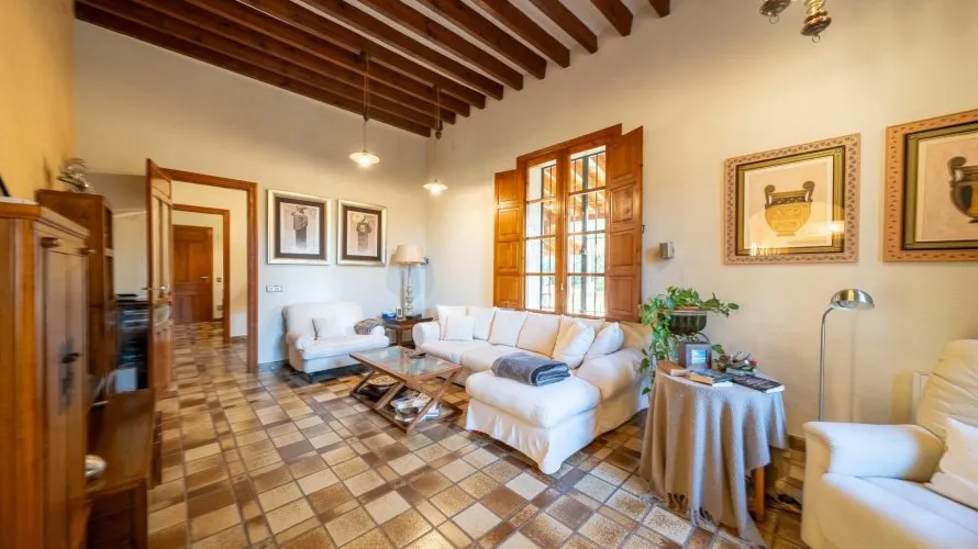 Сasa de 7 dormitorios en Mutxamel, Spain No. 658 № 8