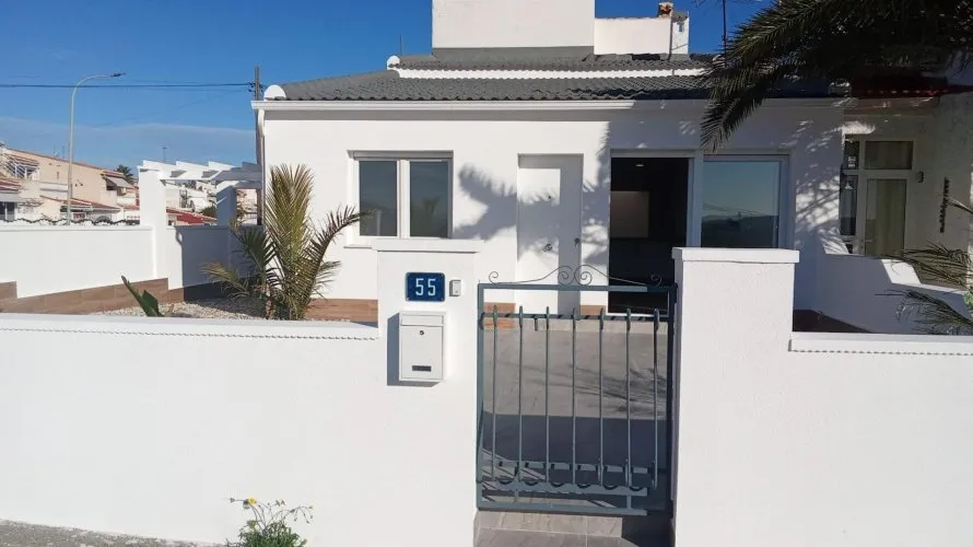 Apartamento de 3 dormitorios en Rojales, Spain No. 981 № 19