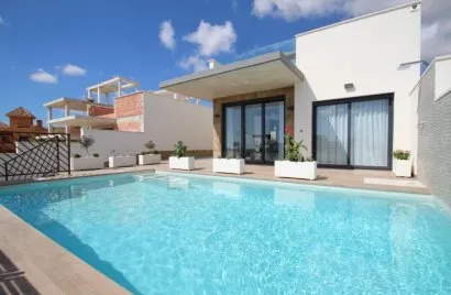 Villa de 168m² en Campoamor, Spain No. 248