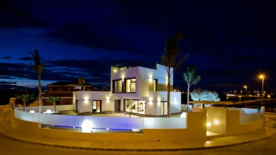 Villa de 157m² en La Zenia, Spain No. 251 № 5