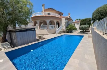 Apartamento de 3 dormitorios en Rojales, Spain No. 767