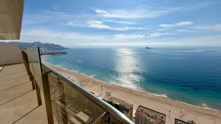 Ático de 3 dormitorios en Benidorm, Spain No. 1041 № 17