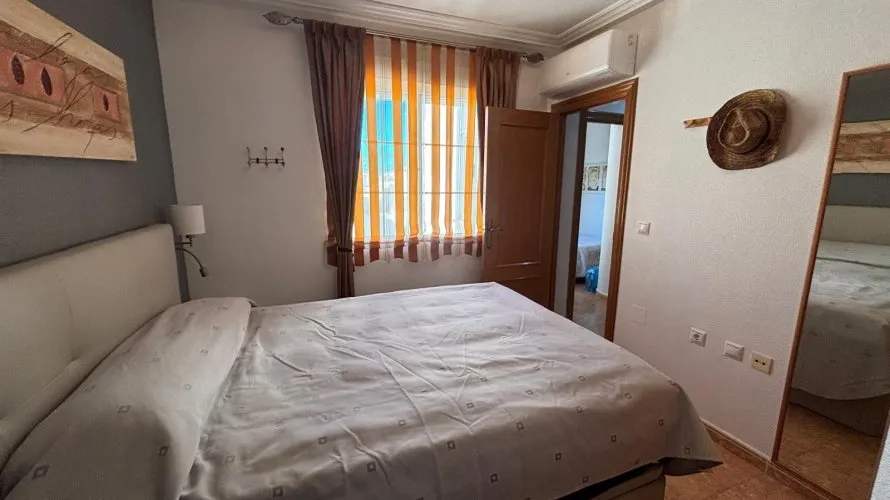 Apartamento de 1 dormitorio en Torrevieja, Spain No. 86 № 14