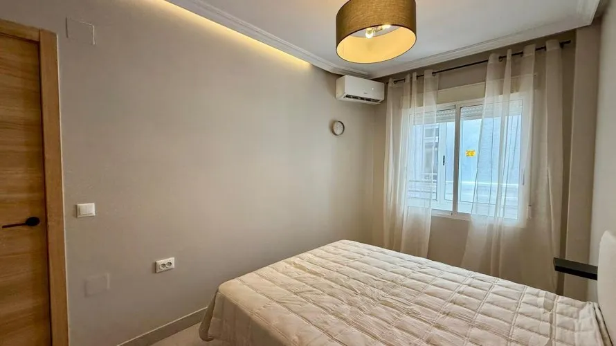 Apartamento de 2 dormitorios en Torrevieja, Spain No. 1426 № 17
