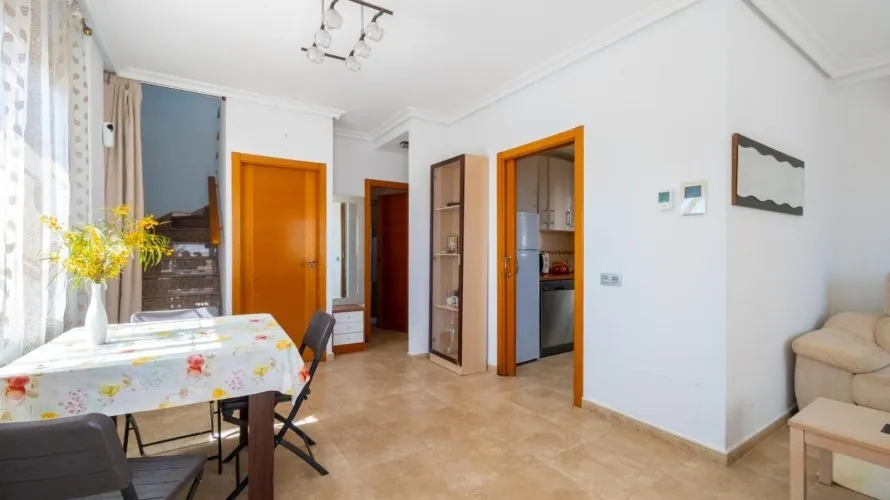 Сasa de 3 dormitorios en La Mata, Spain No. 222 № 6