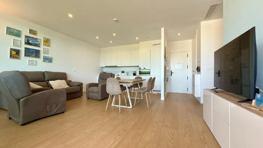 Apartamento de 2 dormitorios en Villajoyosa, Spain No. 144 № 13
