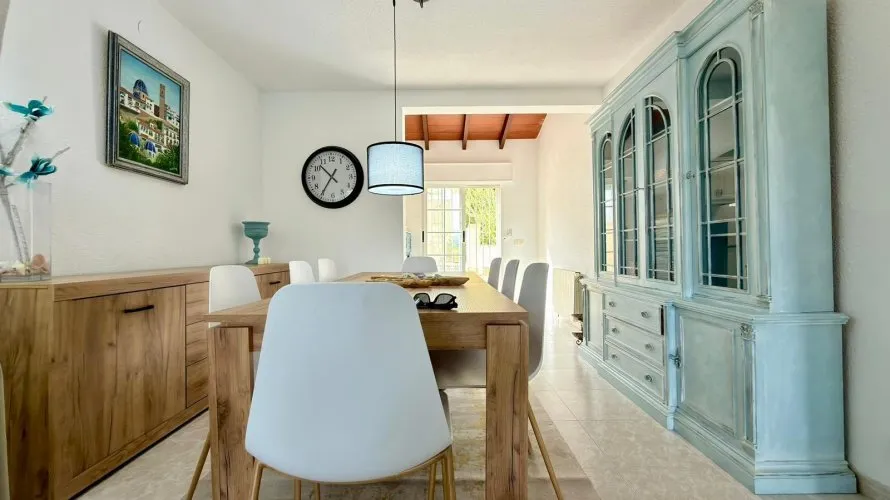 Apartamento de 3 dormitorios en L'Alfàs del Pi, Spain No. 1045 № 11