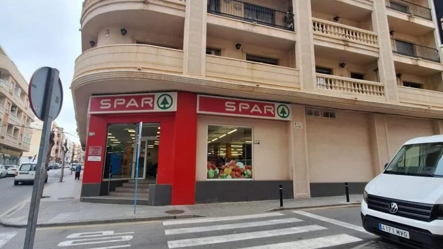Apartamento de 3 dormitorios en Torrevieja, Spain No. 1257 № 6