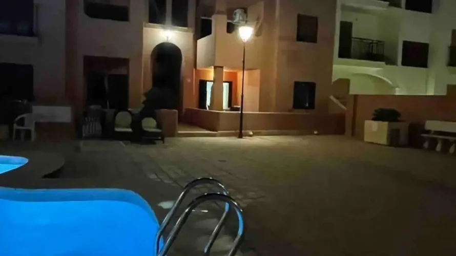 Apartamento de 2 dormitorios en Torrevieja, Spain No. 933 № 24