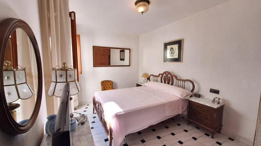 Apartamento de 1 dormitorio en Torrevieja, Spain No. 2732 № 18