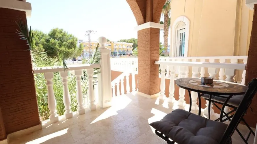Apartamento de 3 dormitorios en Campoamor, Spain No. 1530 № 17