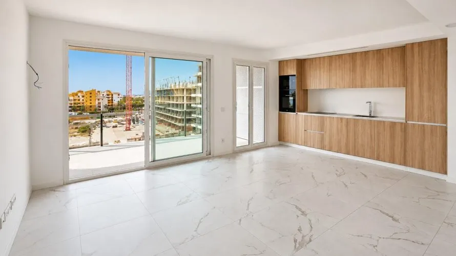 Apartamento de 2 dormitorios en Torrevieja, Spain No. 1532 № 28