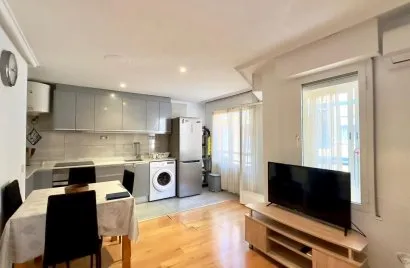 Apartamento de 2 dormitorios en Torrevieja, Spain No. 2730