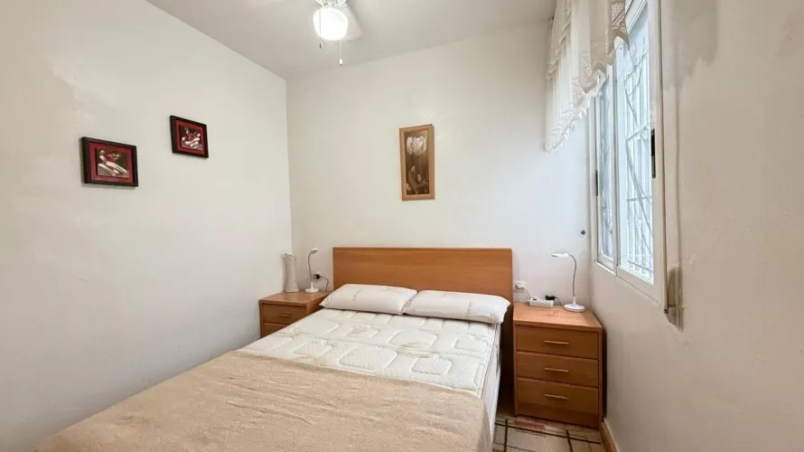 Apartamento de 1 dormitorio en Torrevieja, Spain No. 2690 № 13