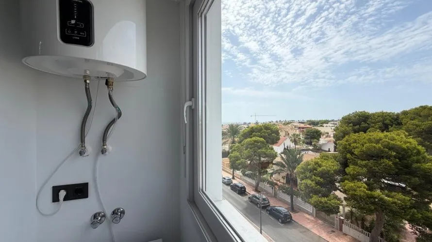 Apartamento de 1 dormitorio en La Zenia, Spain No. 1542 № 2