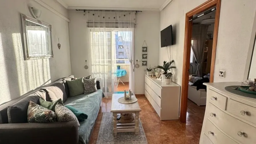 Apartamento de 1 dormitorio en Torrevieja, Spain No. 2744 № 23
