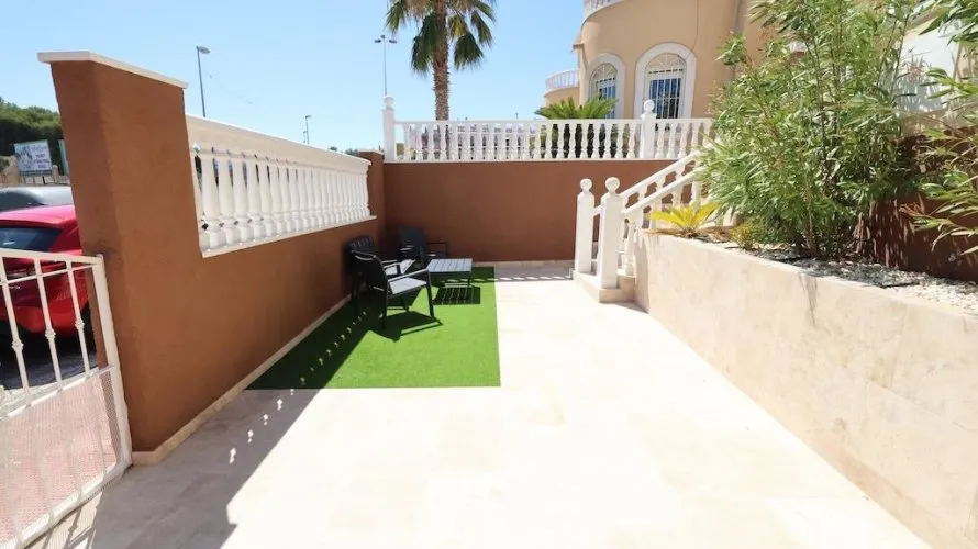 Apartamento de 3 dormitorios en Campoamor, Spain No. 1530 № 2